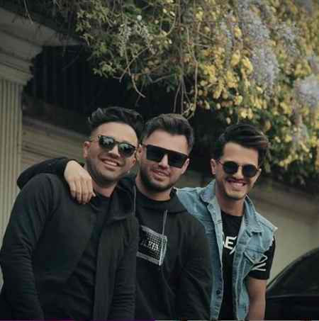 دانلود آهنگ امو بند خدا با منه دانلود آهنگ امو بند خدا با منه