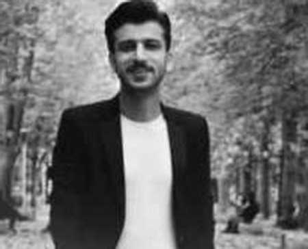دانلود آهنگ یکم بهم اعتماد کن پیمان پروانه