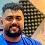 دانلود آهنگ گل خش بوی من تو چنه قشنگی بهنام حسن زاده دانلود آهنگ گل خش بوی من تو چنه قشنگی بهنام حسن زاده