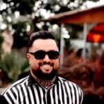دانلود آهنگ دنیا قشنگ رو پار پیرار نبونه بهنام حسن زاده دانلود آهنگ دنیا قشنگ رو پار پیرار نبونه بهنام حسن زاده