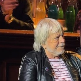دانلود آهنگ Renaud Belfast Mill